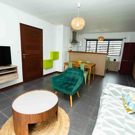 Hibiscus Standing- Appartement Cosy- 2 Chambres Climatisees- Cuisine Equipee- Wifi-Terrasse Caiena Exterior foto